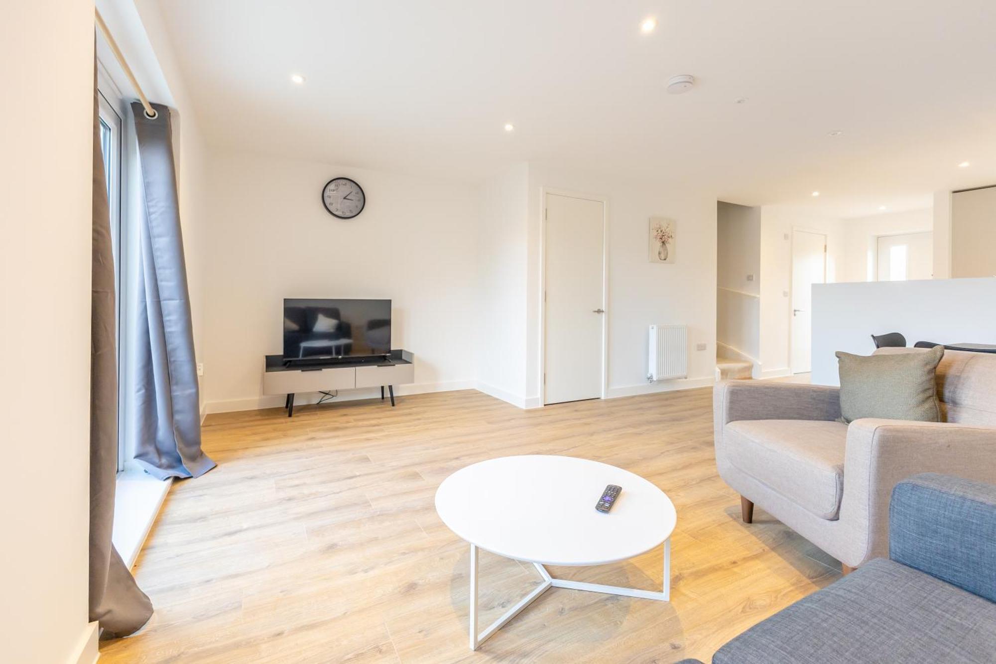 Stunning Modern 3 Bedroom Townhouse - Perfect Getaway Manchester Exterior photo