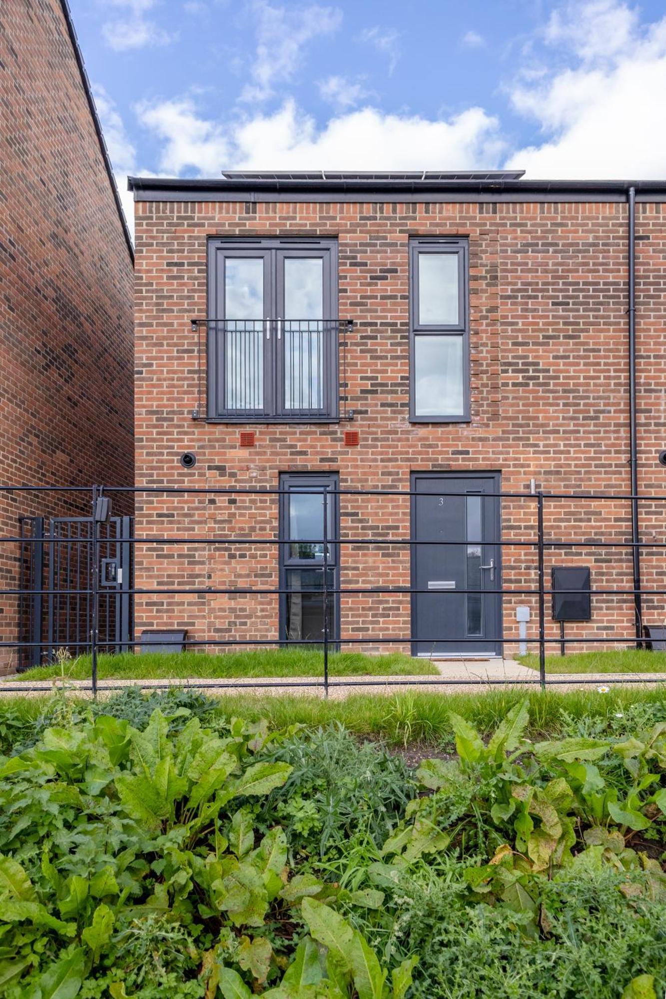Stunning Modern 3 Bedroom Townhouse - Perfect Getaway Manchester Exterior photo